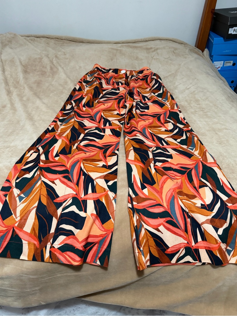 Bloomingdale’s Shore Linen Wide Leg Tropical Print Pants - Coral Multi Size 6